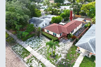 6210 4th Avenue S, Saint Petersburg, FL 33707 - Photo 2