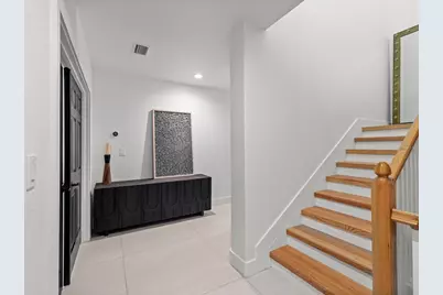 138 175th Avenue E, Redington Shores, FL 33708 - Photo 32