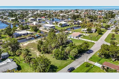 5099 Cedarbrook Lane, Hernando Beach, FL 34607 - Photo 6