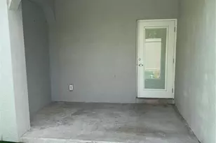 1923 W Skagway Ave, Tampa, FL 33604 - Photo 14