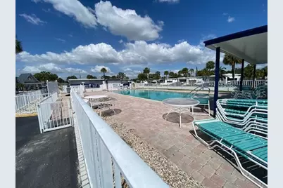 4851 W Gandy Boulevard #B10L30, Tampa, FL 33611 - Photo 14