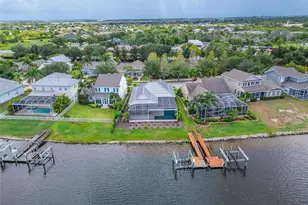 429 Manns Harbor Dr, Apollo Beach, FL 33572 - Photo 90