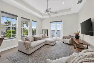 429 Manns Harbor Dr, Apollo Beach, FL 33572 - Photo 38