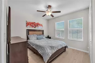 1911 Fan Aloe Wy, Ruskin, FL 33570 - Photo 20