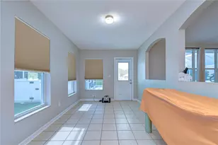 11117 Rodeo Ln, Riverview, FL 33579 - Photo 10
