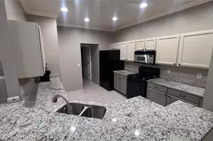 4613 River Overlook Dr, Valrico, FL 33596 - Photo 6