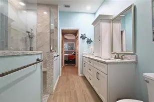 8240 Acadian Ln, Seminole, FL 33777 - Photo 2