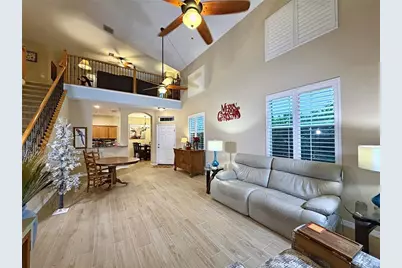 8240 Acadian Lane, Seminole, FL 33777 - Photo 4