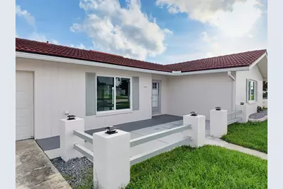 4044 Headsail Drive, New Port Richey, FL 34652 - Photo 2