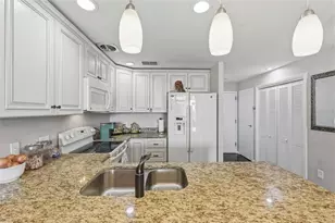 1 Beach Dr SE, Saint Petersburg, FL 33701 - Photo 8