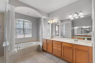 16750 Ivy Lake Drive, Odessa, FL 33556 - Photo 20