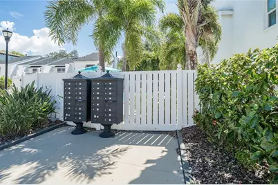 2939 W Knights Avenue, Tampa, FL 33611 - Photo 20