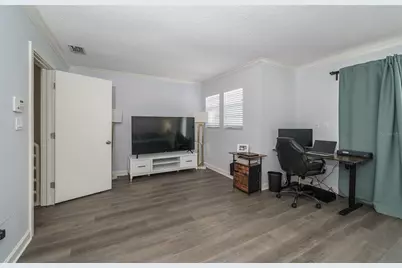 2939 W Knights Avenue, Tampa, FL 33611 - Photo 50