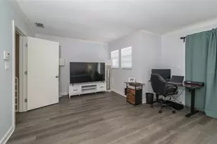 2939 W Knights Ave, Tampa, FL 33611 - Photo 50