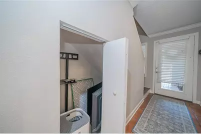 2939 W Knights Avenue, Tampa, FL 33611 - Photo 32