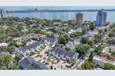 2939 W Knights Avenue, Tampa, FL 33611 - Photo 2