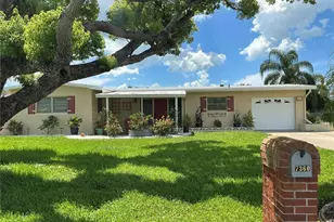 7360 111th St, Seminole, FL 33772 - Photo 1