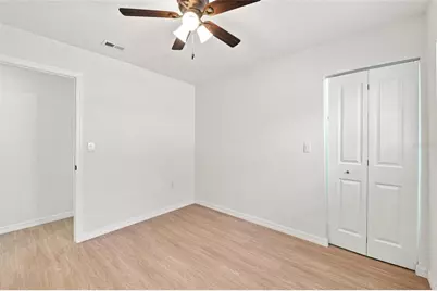 4009 E Powhatan Avenue, Tampa, FL 33610 - Photo 16