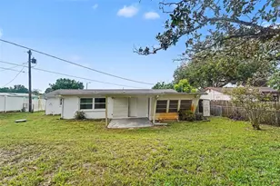 3536 Kimberly Oaks Dr, Holiday, FL 34691 - Photo 30