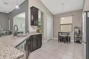 8213 Summer Brook Ct, Land O Lakes, FL 34638 - Photo 22