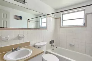 1702 Aqua Ln, Holiday, FL 34691 - Photo 12