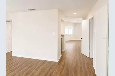 1915 W Orient Street, Tampa, FL 33607 - Photo 2
