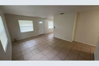4734 20th Street, Zephyrhills, FL 33542 - Photo 4