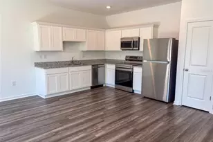 6371 Kay Morgan Ln, Gibsonton, FL 33534 - Photo 2