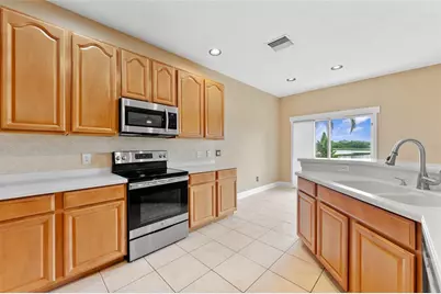 901 Parker Den Drive, Ruskin, FL 33570 - Photo 12