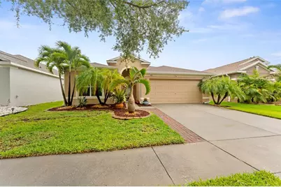 901 Parker Den Drive, Ruskin, FL 33570 - Photo 2