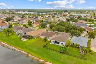 901 Parker Den Dr, Ruskin, FL 33570 - Photo 42