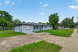 708 N Parsons Ave, Brandon, FL 33510 - Photo 2
