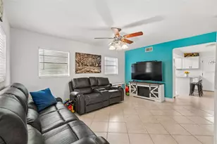 18632 Rosemary Rd, Aripeka, FL 34679 - Photo 6