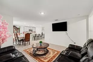 3601 Capital Reserve Dr, Plant City, FL 33565 - Photo 6