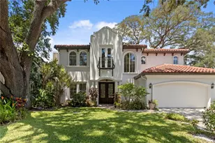 3911 W Dale Ave, Tampa, FL 33609 - Photo 2