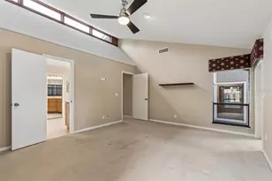 4407 Carrollwood Village Dr, Tampa, FL 33618 - Photo 14