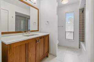 4407 Carrollwood Village Dr, Tampa, FL 33618 - Photo 24