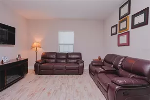 12648 Bergstrom Bay Dr, Riverview, FL 33579 - Photo 32