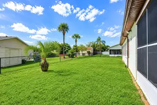 8811 Martinique Ln, Port Richey, FL 34668 - Photo 8
