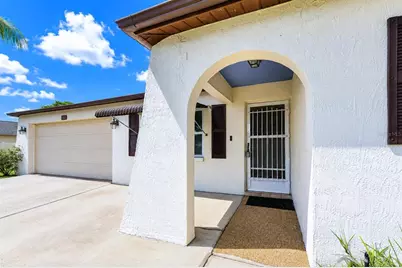 8811 Martinique Lane, Port Richey, FL 34668 - Photo 4