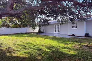 5919 33rd Ave N, Saint Petersburg, FL 33710 - Photo 6
