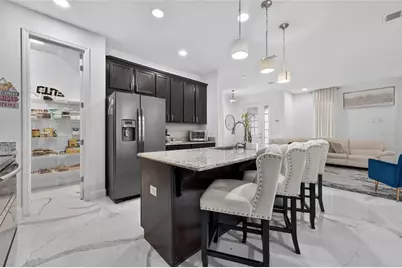 2527 Nouveau Way, Kissimmee, FL 34741 - Photo 14