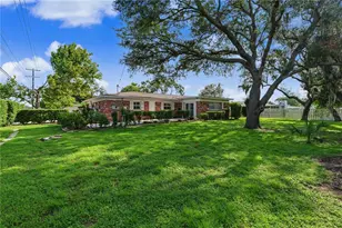 1609 Melodie Dr, Brandon, FL 33510 - Photo 46