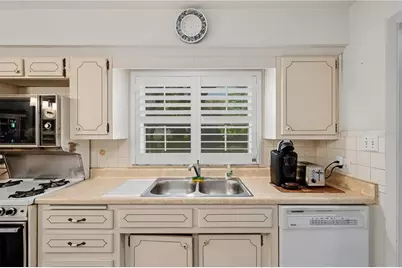 1609 Melodie Drive, Brandon, FL 33510 - Photo 10
