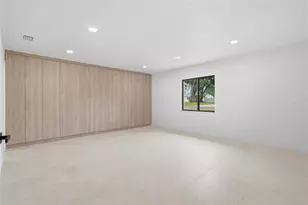 8316 W Forest Cir, Tampa, FL 33615 - Photo 26