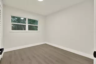 3606 Autumn Palm Dr, Zephyrhills, FL 33541 - Photo 16
