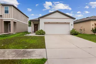 35575 Buttonweed Trl, Zephyrhills, FL 33541 - Photo 2