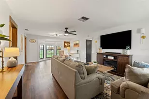 8449 Valmora St, Spring Hill, FL 34608 - Photo 4