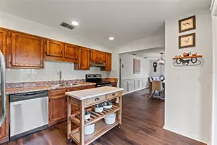 8449 Valmora St, Spring Hill, FL 34608 - Photo 28