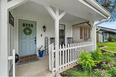 8449 Valmora Street, Spring Hill, FL 34608 - Photo 2